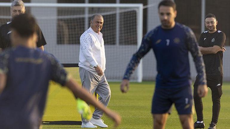 Fatih Terim Al-Shababda ilk antrenmanına çıktı