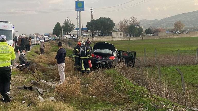 Bir aile yok oldu Düğün yolunda feci kaza: 3 ölü, 3 yaralı