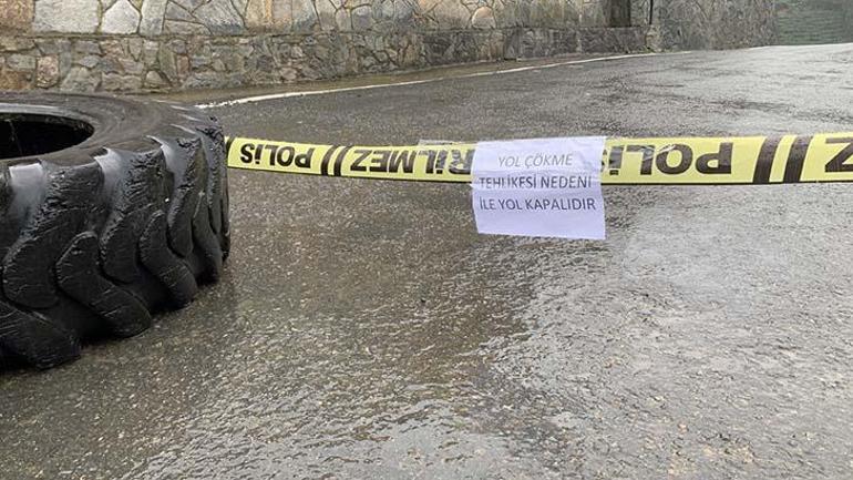 Rizede heyelanda köy yolu çöktü Elektrik ve doğal gazı da kesildi