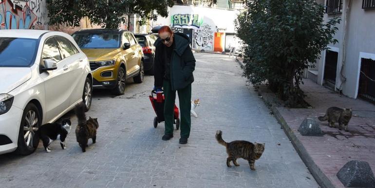 Usta sanatçı Leman Sam güldürdü Beni deli sanacaklar