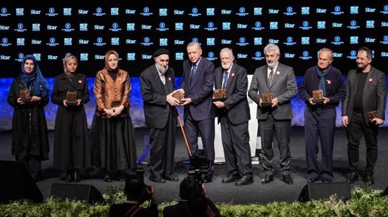 Necip Fazıl Ödülleri sahiplerini buldu Erdoğan: Üstadın gençliği Kızıl Elmaya uzanacak