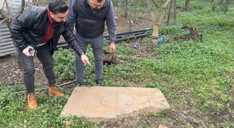 Tarlayı sürerken bulundu Kimse içinde ne olduğunu bilmiyor