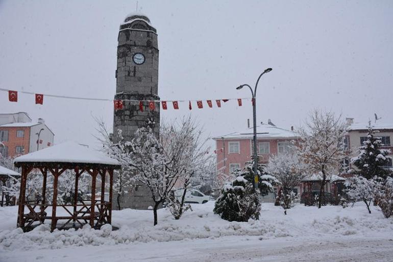 Meteoroloji haritayı güncelledi İstanbul’a kar ne zaman yağacak İşte yeni tarih