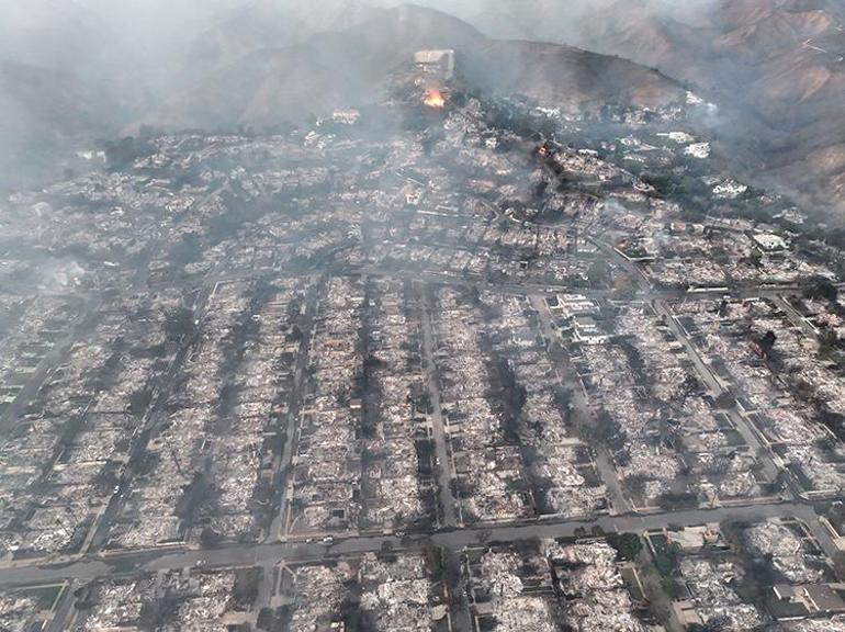 Los Angeles yangın faciası Turabiyi de yaktı Ana ocağına geri dönüyorum