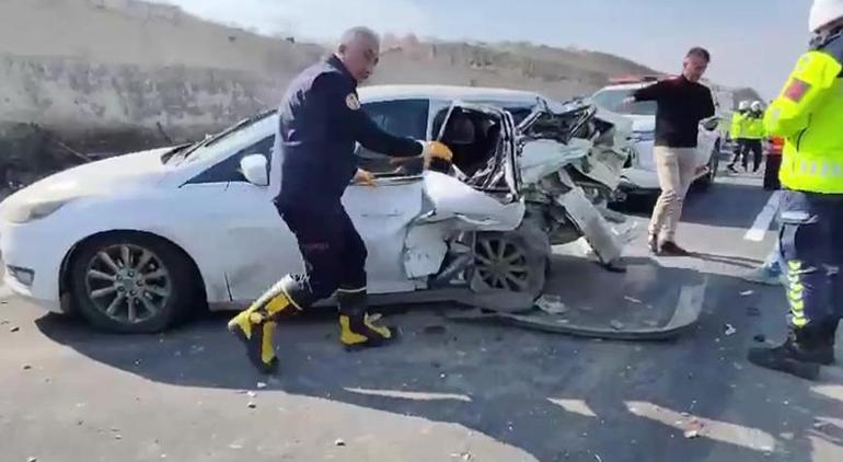 Şanlıurfa’da feci kaza 12 kişi yaralandı