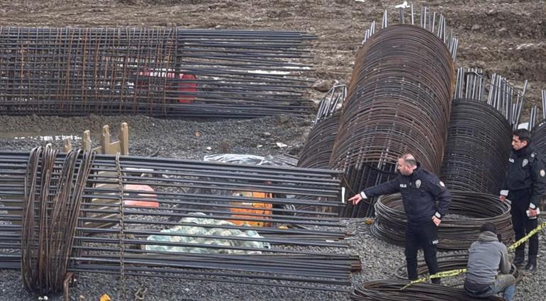 İstanbulda korkunç son 1 ton ağırlığındaki kepçe kovası üzerine düştü