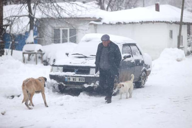 İlk kar tatili haberi geldi Eğitime bir gün ara verildi