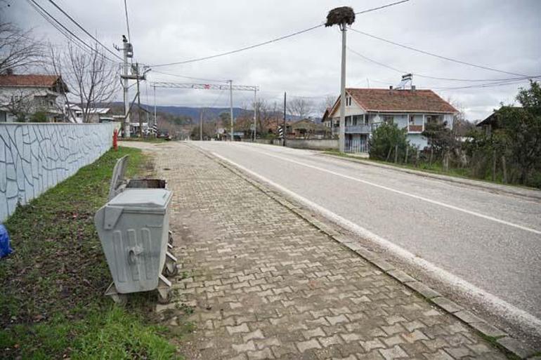 Köylerdeki camilerden anonslar yapılıyor İlçede firari ayı alarmı