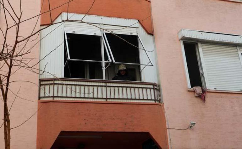 Saç spreyi bomba gibi patladı Mahalleli sokağa döküldü