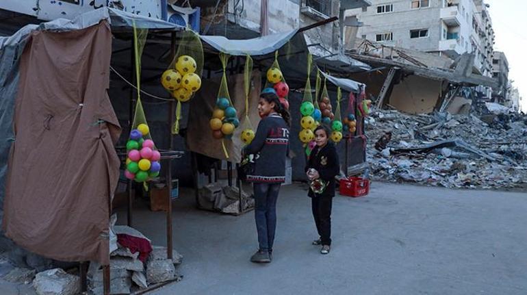 Gazzeliler, 471 gün sonra ilk kez bombardımansız bir sabaha uyandı