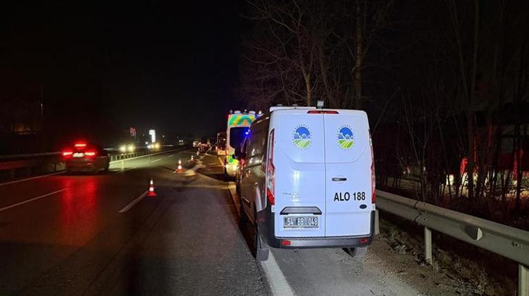 Otoyolda feci ölüm Çok sayıda araç çarparak parçaladı Kimliği belli oldu