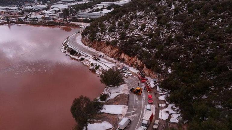 Meteorolojiden uyarı üstüne uyarı geldi İstanbul, Ankara, Antalya dikkat Şiddetli yağmur geliyor