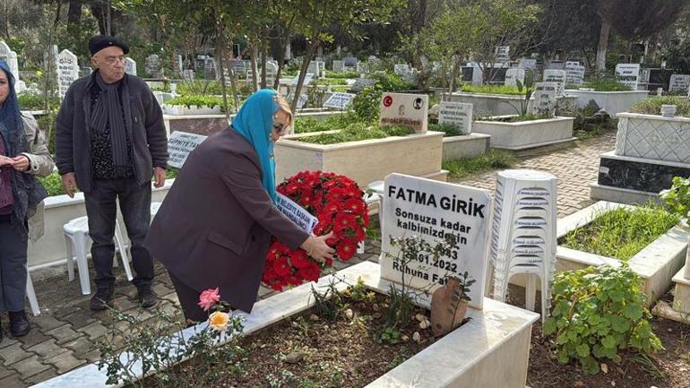 Vefatının üçüncü yılında Fatma Girik, mezarı başında anıldı