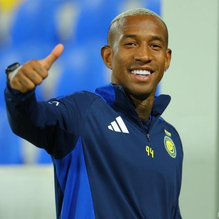 Anderson Talisca İstanbula geldi Fenerbahçelilerin yeni yengesi paylaşımıyla dikkat çekti