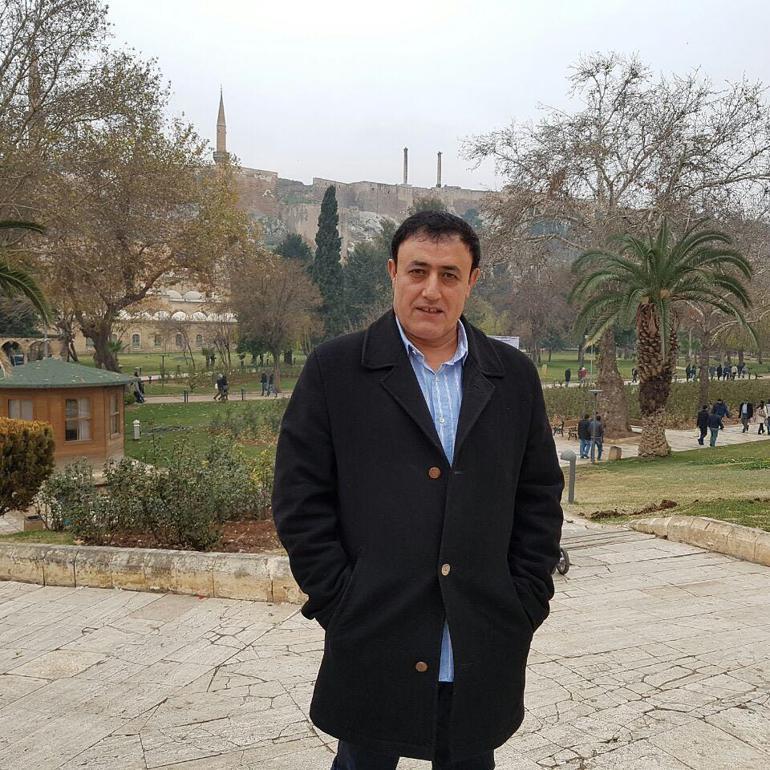 Mahmut Tuncer acı haberi duyurdu Annesi hayatını kaybetti