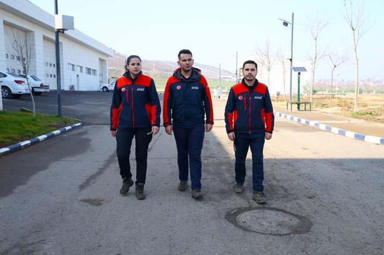 AFAD ekipleri depremin merkez üssünde yaşadıklarını unutamıyor: Öldüğümü düşündükleri için beni tanımadılar