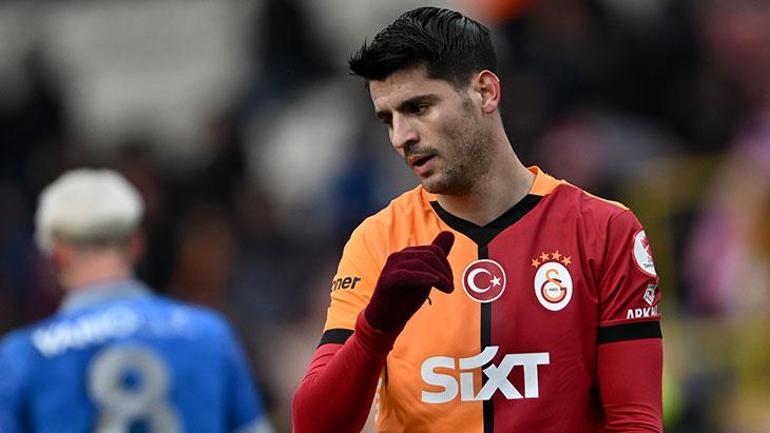 Galatasarayın yeni transferi Alvaro Morata sahne aldı Takım arkadaşına övgüler