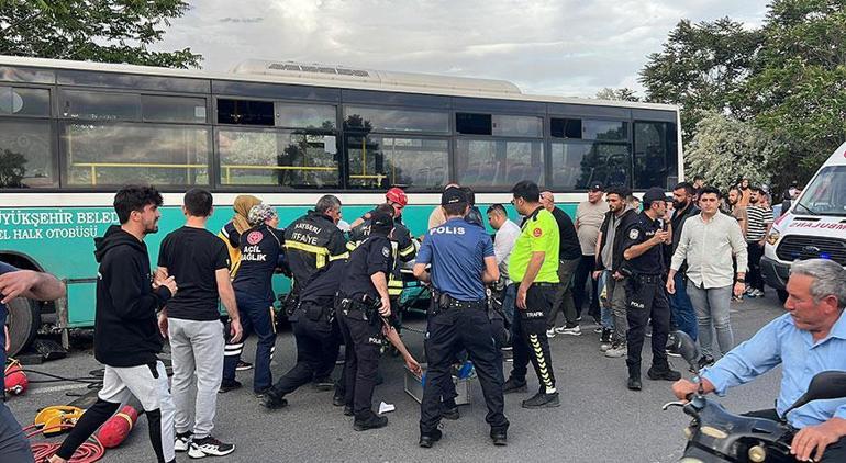 Annesi gözlerinin önünde öldü Korkunç kazanın görüntüsü ortaya çıktı