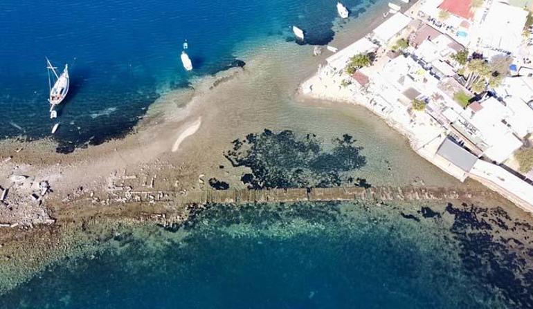 Bodrumda sular çekildi, kral yolu görüldü