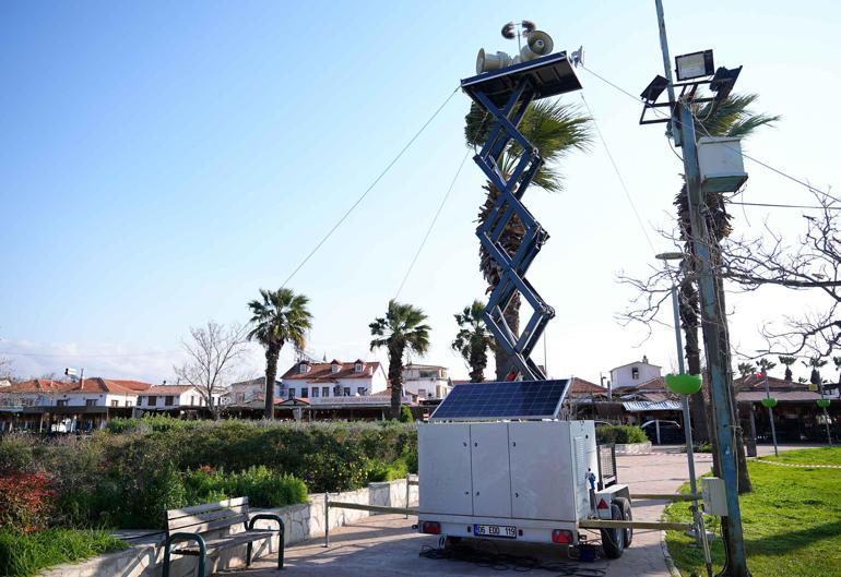 İzmir, Muğla ve Aydında deprem teyakkuzu Egedeki sarsıntılar sonrası kıyılara kuruldu