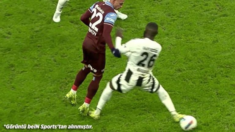 Beşiktaş - Trabzonspor maçının hakemi için olay yorum Sürekli kambur bir şekilde