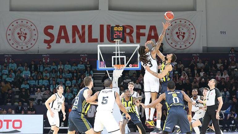 Basketbol Türkiye Kupasında şampiyon Fenerbahçe Beşiktaş farklı mağlup