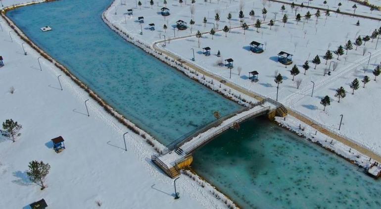 Bir kent adeta dondu Termometreler eksi 26.8 derece gösterdi