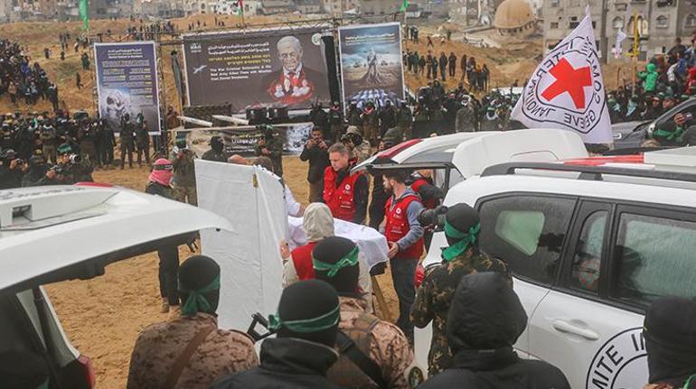 Hamas dört cenazeyi teslim etti: İsrail öldürdü açıklaması