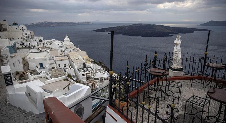 Yunan adası Santorinideki volkan aktif hale geldi Korkutan senaryo