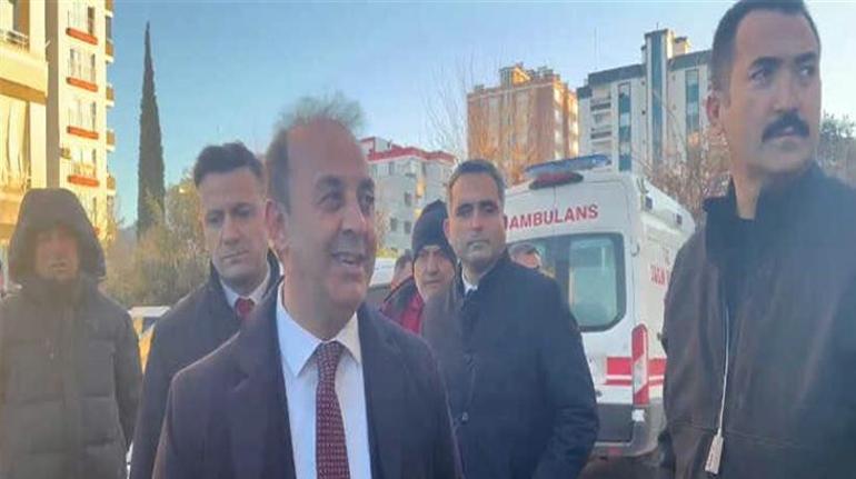 Adanada polis memuru evinin balkonundan ateş açtı kendisini eve kilitledi