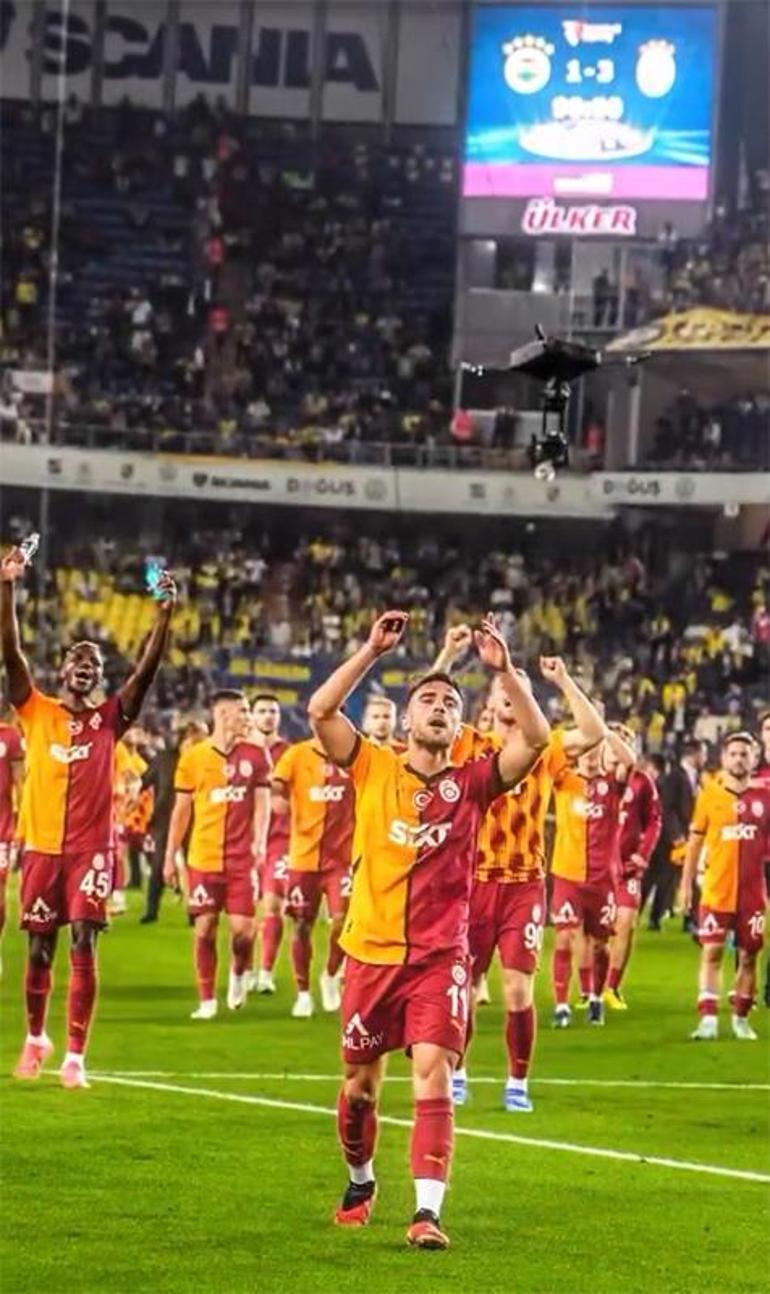 Galatasarayda Yunus Akgünden Fenerbahçeye Kadıköy göndermesi