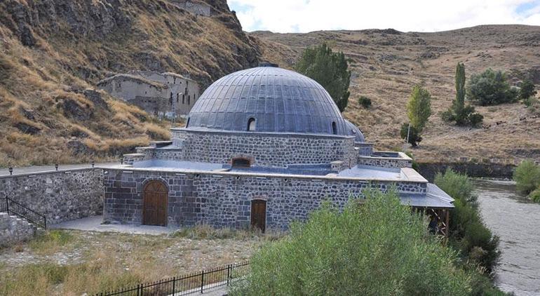 Rus edebiyatının devi Puşkin’in Kars’ta hamam molası