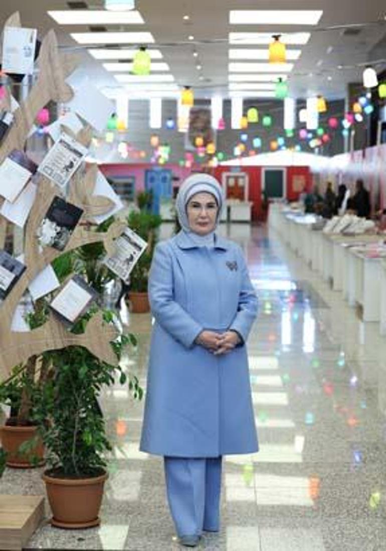 Emine Erdoğan, 2. Şule Yüksel Şenler Kitap ve Kültür Günleri Programında konuştu