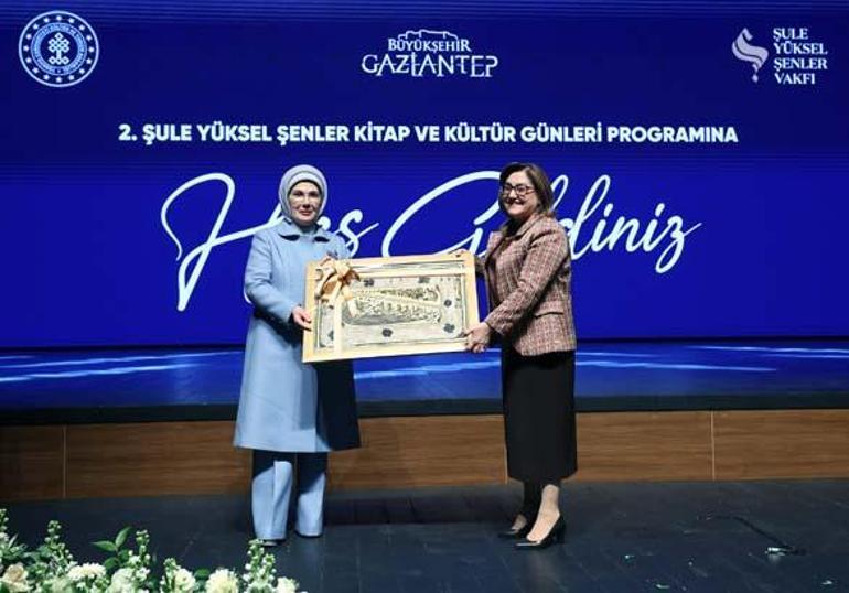 Emine Erdoğan, 2. Şule Yüksel Şenler Kitap ve Kültür Günleri Programında konuştu