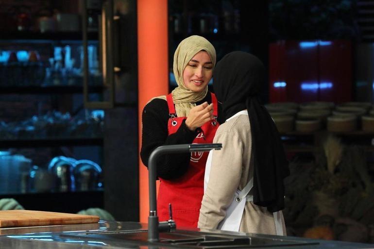 Masterchef Beyza sürpriz yaptı Türkiyede yaşayacağı şehri paylaştı