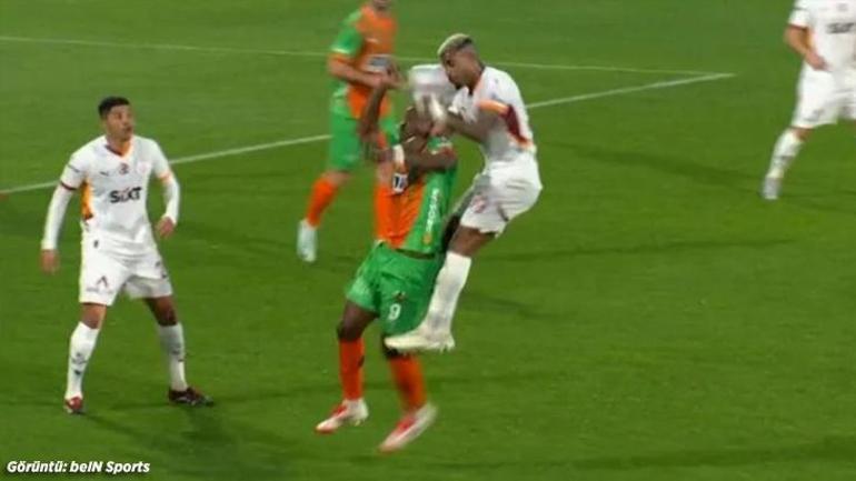 Alanyaspor - Galatasaray maçının hakem kararları değerlendirildi Sahada kırmızı kart verilmeliydi