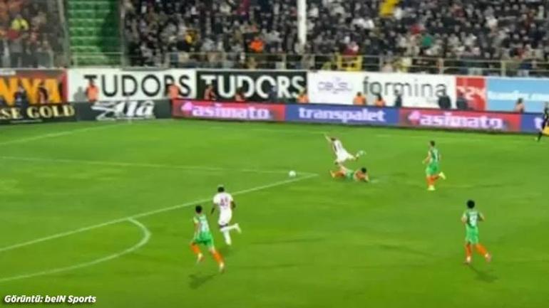 Alanyaspor - Galatasaray maçının hakem kararları değerlendirildi Sahada kırmızı kart verilmeliydi