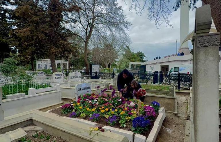 Mahsun Kırmızıgül, Edip Akbayramın mezarını ziyaret etti Bir kez daha anladım ki bazı insanlar ölmez