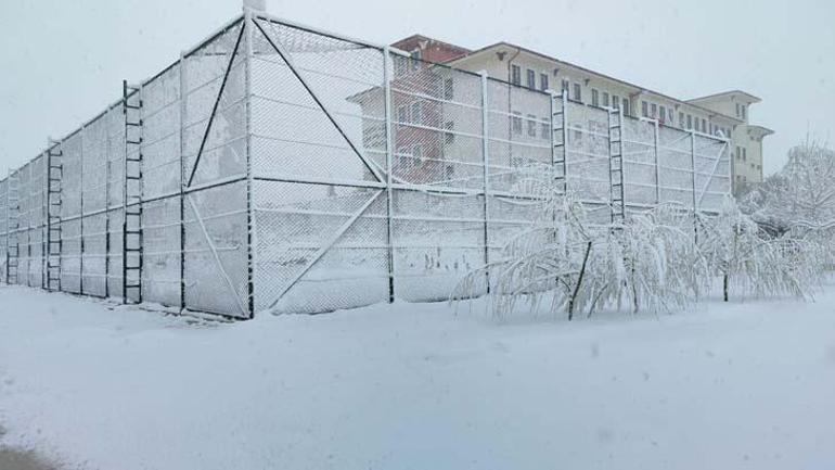 Mart ayında kar tatili 3 ilde eğitime 1 gün ara verildi