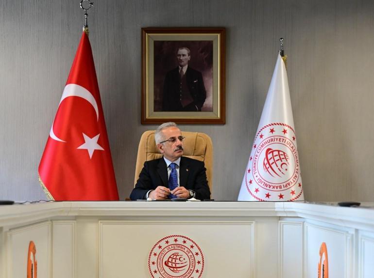 Bakan Uraloğlu: Dijital telif yasası ile ilgili elimizden geleni yapacağız