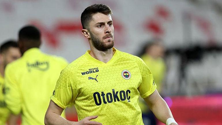Fenerbahçede sürpriz ayrılık Kerem Aktürkoğlu ve Orkun Kökçüden sonra Benficaya bir Türk daha