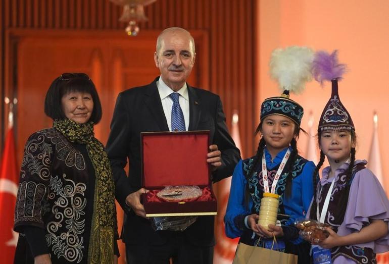 TBMM Başkanı Kurtulmuş, dünya çocuklarını kabul etti