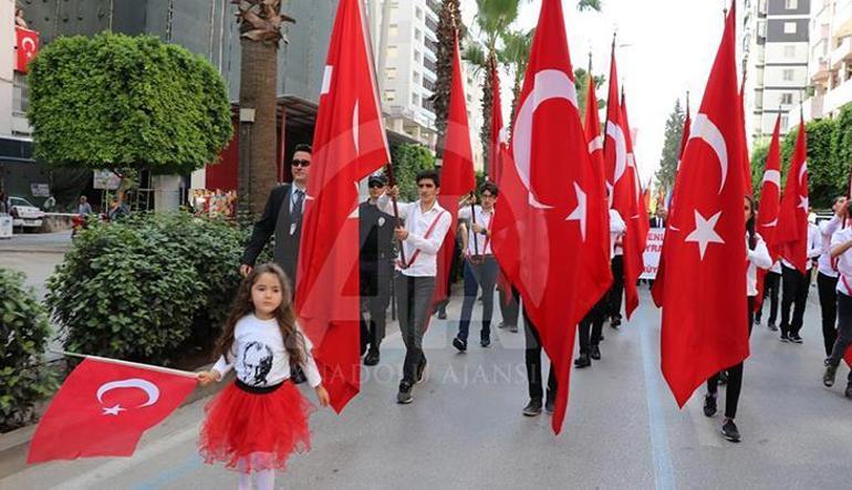 İBB 23 Nisan etkinlikleri, konserleri, atölyeler, tiyatrolar nerede ve saat kaçta İstanbulun 23 Nisan Ulusal Egemenlik ve Çocuk Bayramı etkinlik takvimi 2025