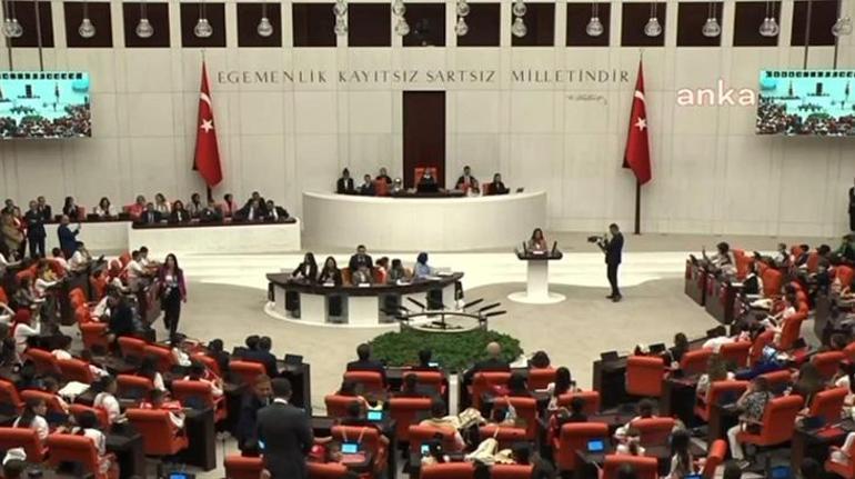 ‘23 Nisan’ konulu kompozisyon yarışmasında Türkiye 1incisi olan İrem TBMM’de konuştu