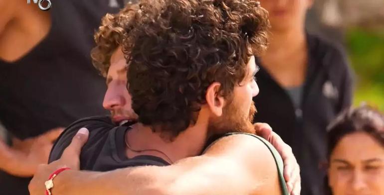 Batuhan Gökgöz elendi, Survivor Asena olay şarkıyla gönderme yaptı