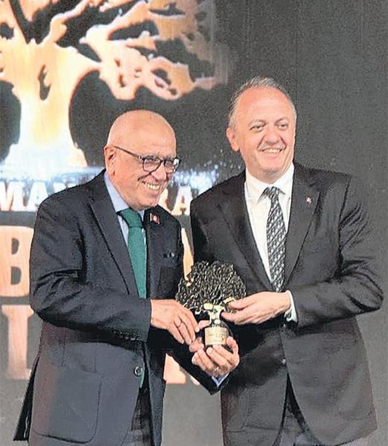 ‘Betonun içine ahlak katmak zorundayız’