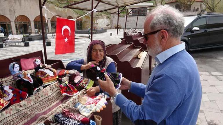 Anneanne icadı kaderlerini değiştirdi Bu sayede 5 dil öğrendi: Ses tonundan hangi dil anlıyorum