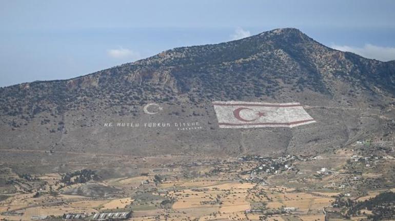 Son dakika...Yunan ve Rum basınında TEKNOFEST sancısı Skandal haritayla duyurdular