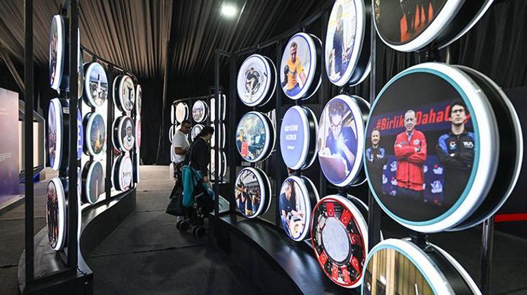 Astronot Atasever TEKNOFEST KKTCde: Genç arkadaşlarımız adanın potansiyelini gün yüzüne çıkaracak