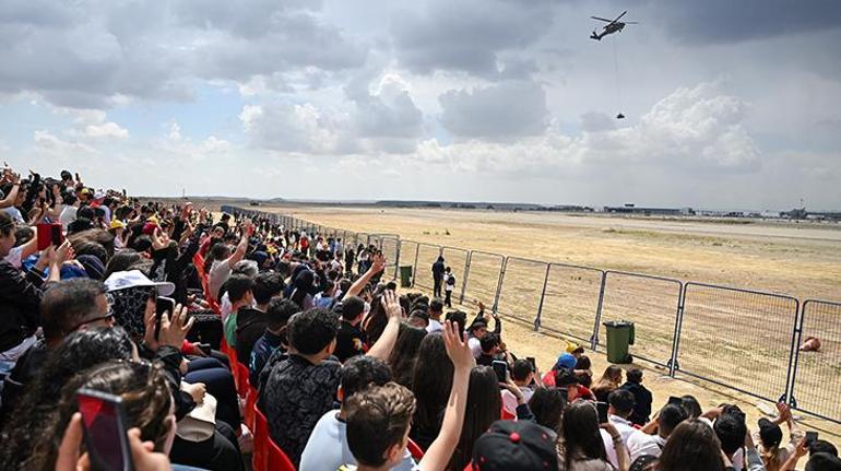 Doğu Akdenizde gövde gösterisi TEKNOFEST KKTC’te nefes kesen anlar